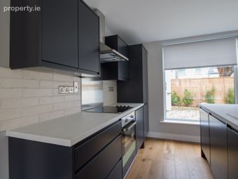 8a Woodlawn Park, Dun Laoghaire, Monkstown, Co. Dublin - Image 4