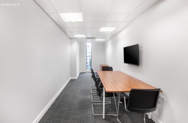 Regus, Ormond Building, 31-36 Ormond Quay Upper, Smithfield, Dublin 7 - Click to view photos
