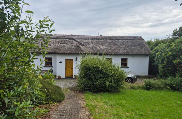 Clew Bay Cottage, Murrevagh, Mulranny, Mulranny, Co. Mayo - Click to view photos