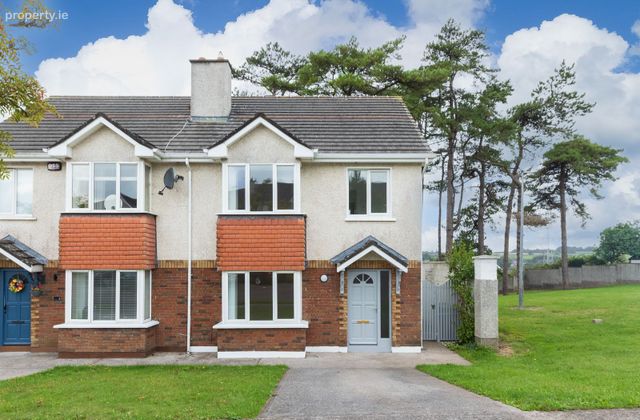 1 The Mews, Rushbrooke Links, Cobh, Co. Cork - Click to view photos
