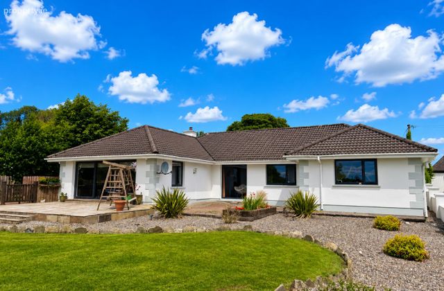 Cloongoonagh, Ballyhaunis, Ballyhaunis, Co. Mayo - Click to view photos
