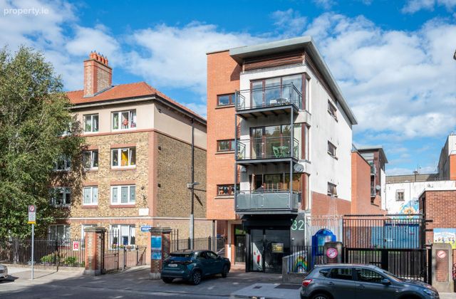 Apartment 14, 32 Cook Street, Christchurch, Dublin 8 - Click to view photos