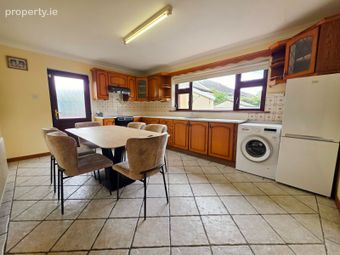 207 Castlelawn Heights, Headford Road, Terryland, Co. Galway