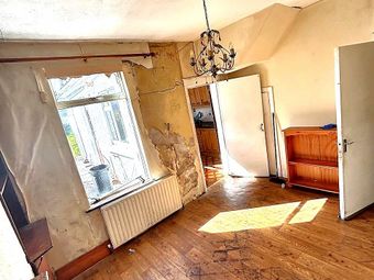12 Frankfield Villas, Windmill Road, Cork City Centre, Co. Cork - Image 5