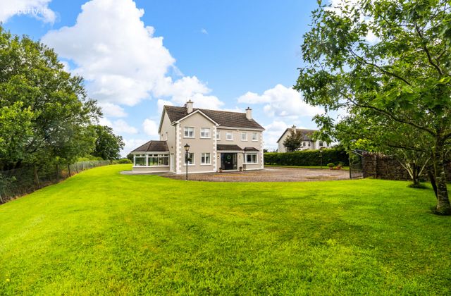Sixmilewater, Whitechurch, Rathduff, Co. Cork - Click to view photos