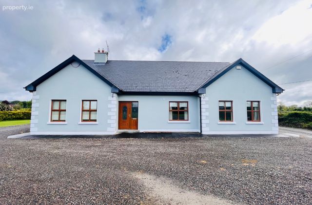 Clonganhue, Cappawhite, Co. Tipperary - Click to view photos