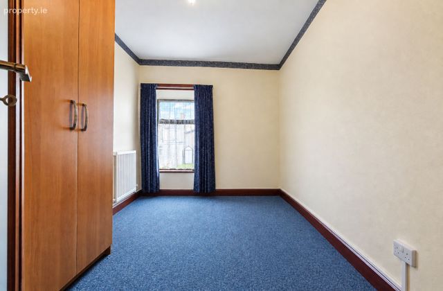 32 Malahide Road, Clontarf, Dublin 3 - Click to view photos