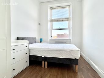 Mountjoy Square East (F9), Dublin 1 - Image 2