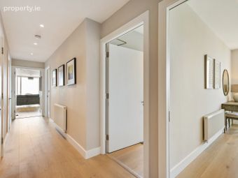 Apartment 72, The Gardens, Merrion, Dublin 4 - Image 4