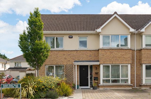 71 Diswellstown Way, Castleknock, Dublin 15 - Click to view photos