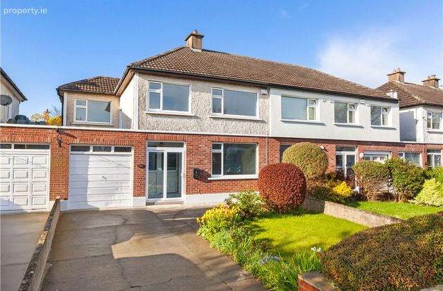 140 Carrickhill Rise, Portmarnock, Co Dublin, Portmarnock, Co. Dublin - Click to view photos