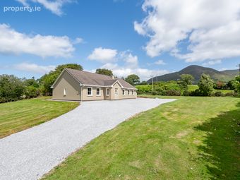 Clogherane, Lauragh Upper, Kenmare, Co Kerry, Lauragh, Co. Kerry