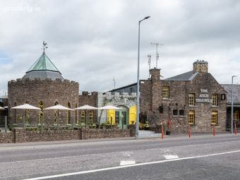 The Auld Triangle, Killarney Road, Macroom, Co. Cork
