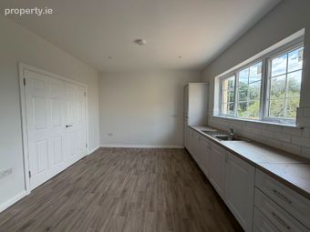 18 Sruth An Iuir, Oram, Castleblayney, Co. Monagha, Castleblayney, Co. Monaghan - Image 3