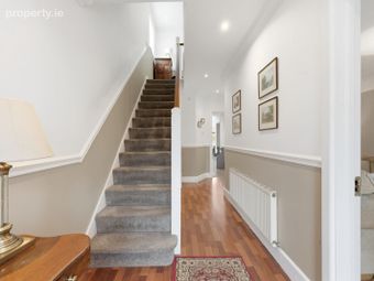 4 Gainsborough Lawn, Malahide, Co. Dublin - Image 2