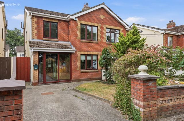 72 Carlton Court, Swords, Co. Dublin, Swords, Co. Dublin - Click to view photos