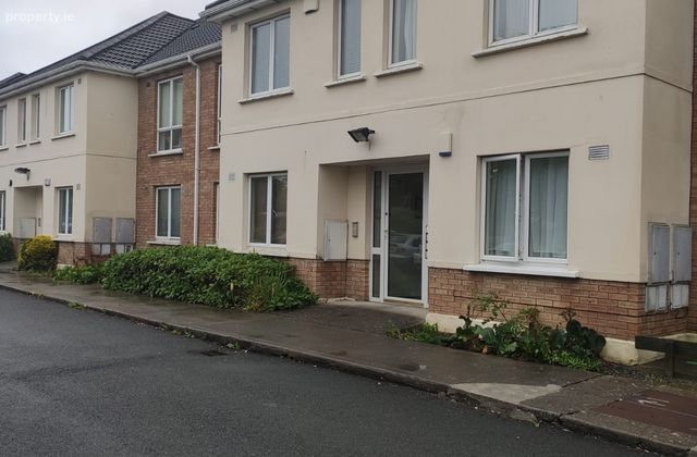 Apartment 18, Manor Court, Saint Mochta's Road, Porterstown, Dublin 15 - Click to view photos