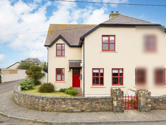 2 Echo Beach, Kilmore Quay, Co. Wexford