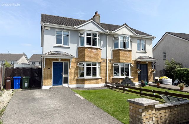 37 Newbury Park, Derrinturn, Co Kildare, Derrinturn, Co. Kildare - Click to view photos