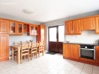 1 Riverchapel Glen, Riverchapel, Co. Wexford - Image 5