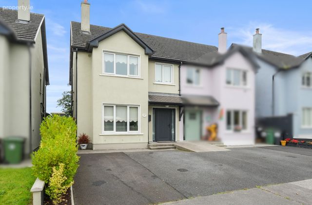 37 Rathcluain, Kiltimagh, Co Mayo, Kiltimagh, Co. Mayo - Click to view photos