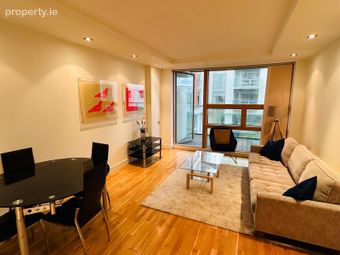 10 The Garnish, Lancaster Gate, Cork City Centre, Co. Cork - Image 4