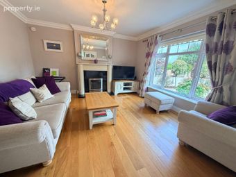 28 Clarkes Wood, Mount Oval Village, Rochestown, Co. Cork - Image 5