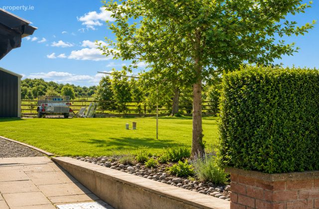 Coolvuck, Ballykeeran, Athlone, Co. Westmeath - Click to view photos