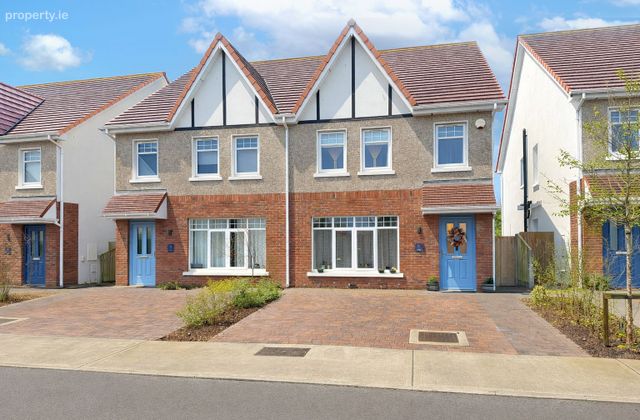 5 Chestnut Close, Foxburrow, Portlaoise, Co. Laois - Click to view photos