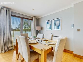 30 Delhurst Avenue, Ongar, Dublin 15 - Image 5