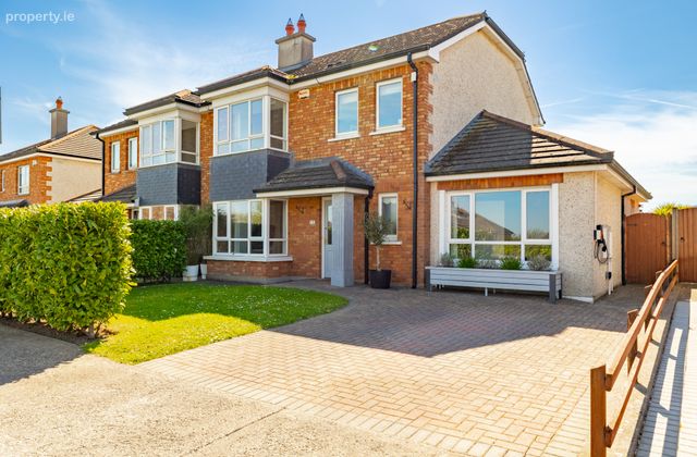 15 Dromainn, Cahir Road, Clonmel, Co. Tipperary, Clonmel, Co. Tipperary - Click to view photos