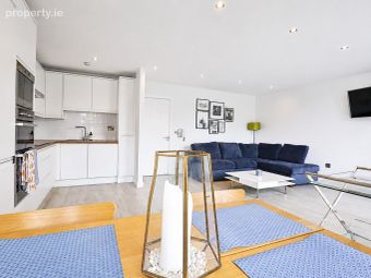 106 Academy Square, Navan, Co. Meath - Image 3