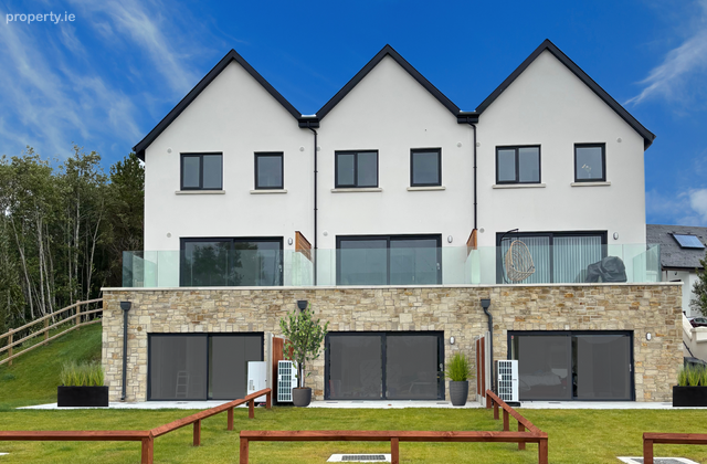 Loughnan, Priors Point, Attirory, Carrick-on-shannon, Co. Leitrim, Carrick-on-Shannon, Co. Leitrim - Click to view photos