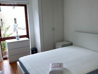 Apartment 25, Bellevue Court, Dornden Park, Booter, Merrion, Dublin 4 - Image 4