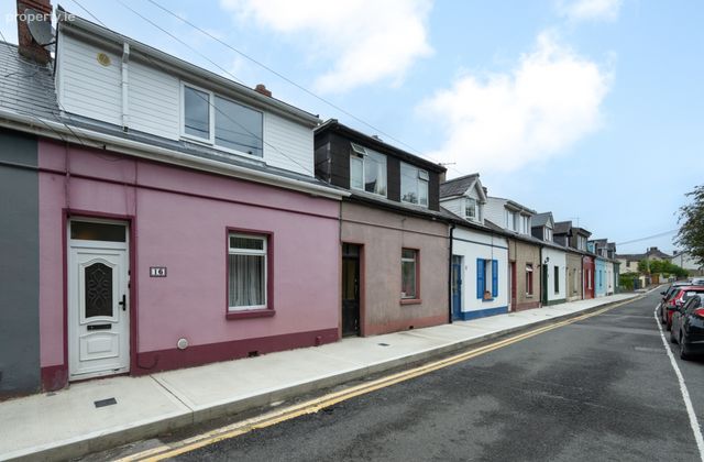 16 South View, Ballinlough Road, Cork, Douglas, Co. Cork - Click to view photos