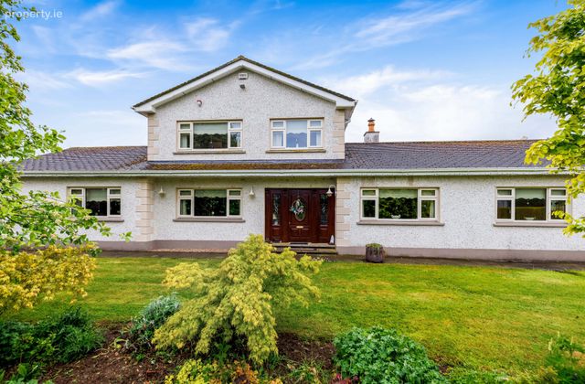 Gilbertstown, Longwood, Co Meath, Longwood, Co. Meath - Click to view photos