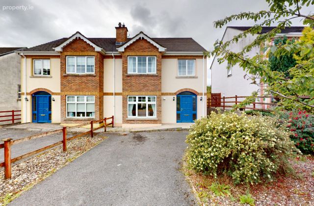 15 Amberwood, Ballyconnell, Co. Cavan - Click to view photos