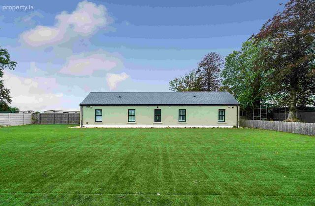 Baden Lodge, The Curragh, Co. Kildare, The Curragh, Co. Kildare - Click to view photos