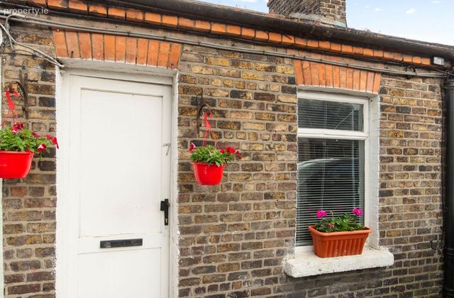 7 Eugene Street, Dublin 8, The Coombe, Dublin 8 - Click to view photos