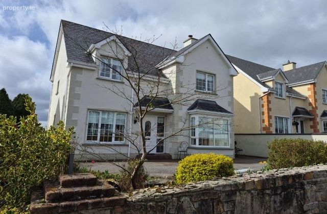 11 Rockview Drive, Manorhamilton, Manorhamilton, Co. Leitrim - Click to view photos
