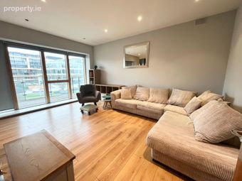 146 Beechwood Court, Stillorgan, Leopardstown, Dublin 18 - Image 5