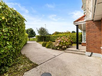 18 The Avenue, Priory Court, Watergrasshill, Co. Cork - Image 3
