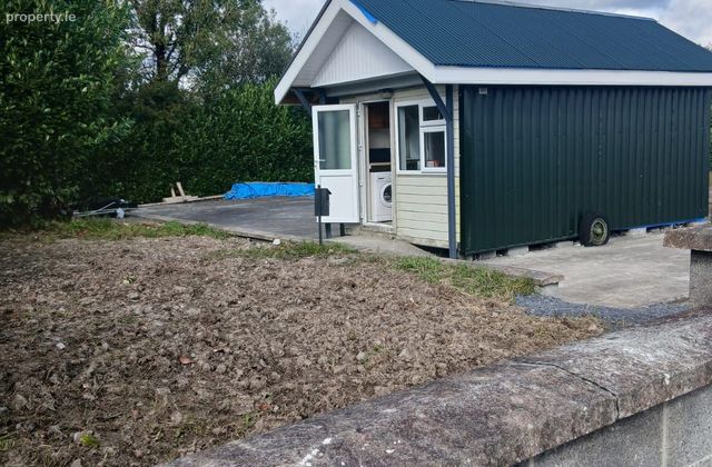 N39 X3t6, Killoe, Co. Longford - Click to view photos