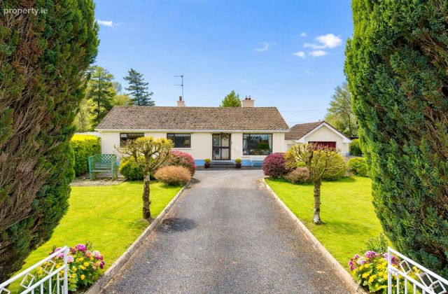 Mostrim Road, Ballymahon, Barry, Co. Longford - Click to view photos