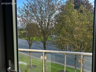 Apartment 10, Aras Na Tra, Cois Cuain, Salthill, G, Galway City Centre, Co. Galway - Image 5