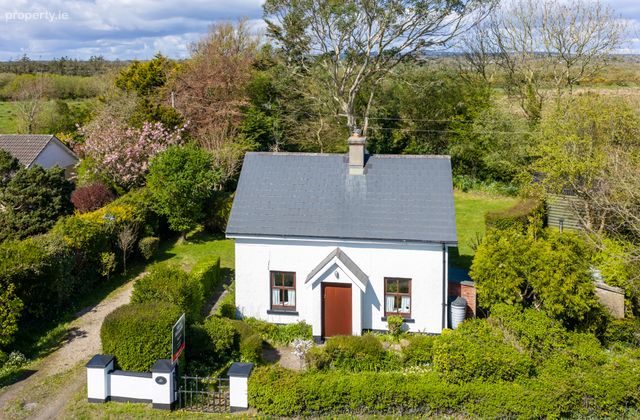 Estate Cottage, Ballyfinogue, Killinick, Co Wexford, Killinick, Co. Wexford - Click to view photos