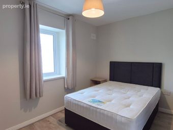 Apartment 11, Claremount Court, South Circular Road, Co. Limerick - Image 5