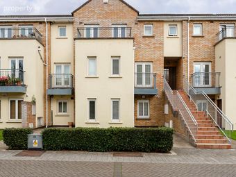 28 Erris Square, Waterville, Blanchardstown, Dublin 15, Co. Dublin, Blanchardstown, Dublin 15 - Image 3