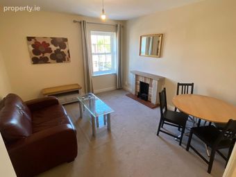 Apt 160, Block 5, Custom Hall, D01 E282, Dublin 1 - Image 2
