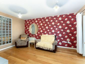Apartment , Dakota Court, Royal Canal Bank, Phibsborough, Dublin 7 - Image 4